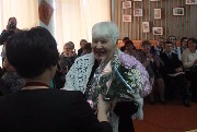 20 Поздравляют с днём рождения Галину Иосифовну Васильеву старейшего сотрудника музея-2